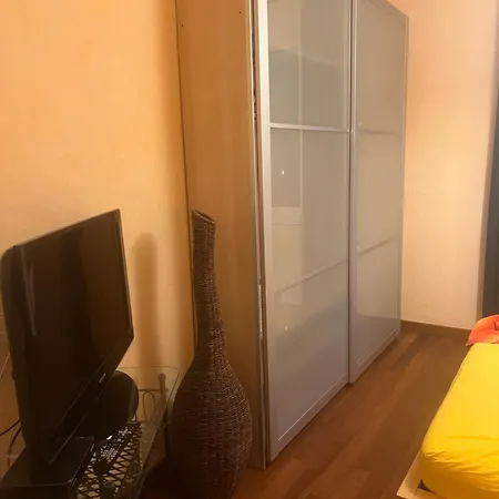 Residenza Degli Ulivi - Piscina, Campo Da Tennis, Free Parking, Ac E Wi-fi Daire Pietra Ligure