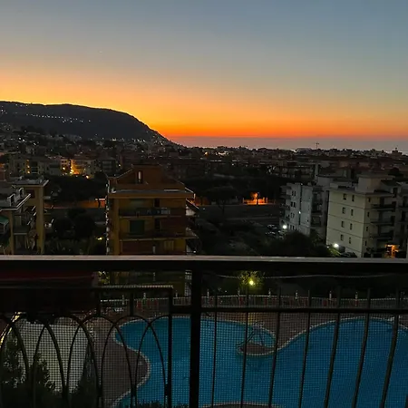 Residenza Degli Ulivi - Piscina, Campo Da Tennis, Free Parking, Ac E Wi-fi شقة *