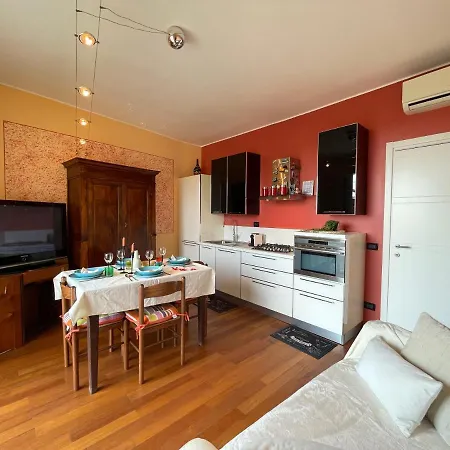 Residenza Degli Ulivi - Piscina, Campo Da Tennis, Free Parking, Ac E Wi-fi